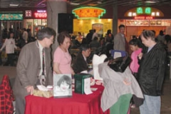 2009dentalfair-17